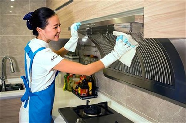 南開區(qū)空調(diào)清洗服務(wù) 好口碑物業(yè)與互聯(lián)網(wǎng)信息平臺指南